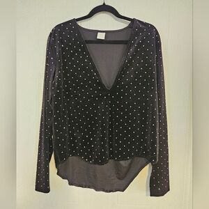 Womens XL rhinestone black velvet top long sleeve H&M short front long back V